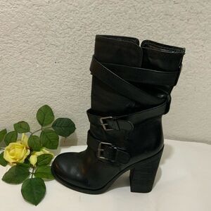 Jessica Simpson Tylera black heel boots shoes size 8 B/38